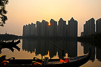 Ϧ���µ�¥��