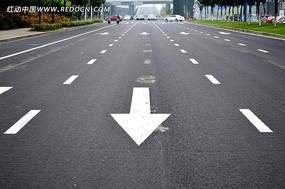 ��·ֱ�м�ͷ