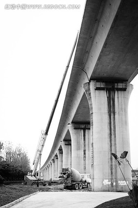 ����ʩ��