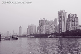 �ڰ׳��и�¥