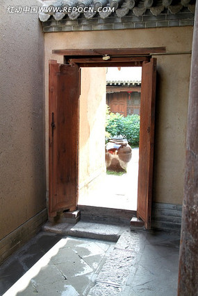 ��ǽ��Ӵ���