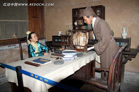 �Ŵ���������