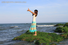 Ů������