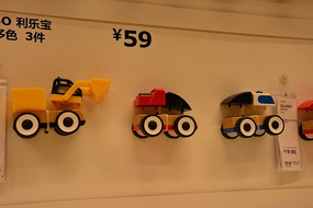 ���̳���ģ��