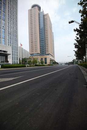 ��ΰ����