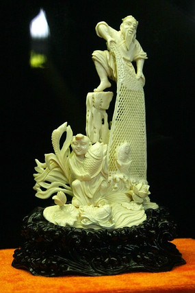 ��������