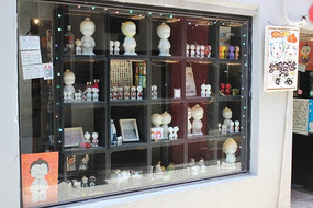 ��������