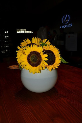 �ڰ�����軨