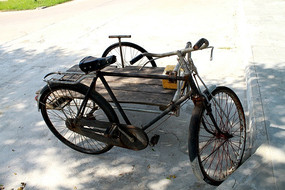 �������г�