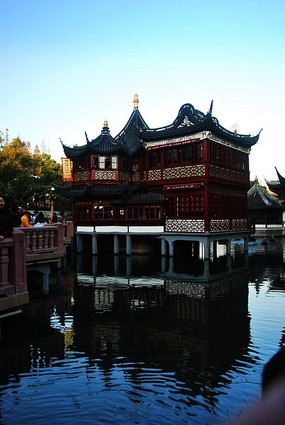 �Ϻ�������������