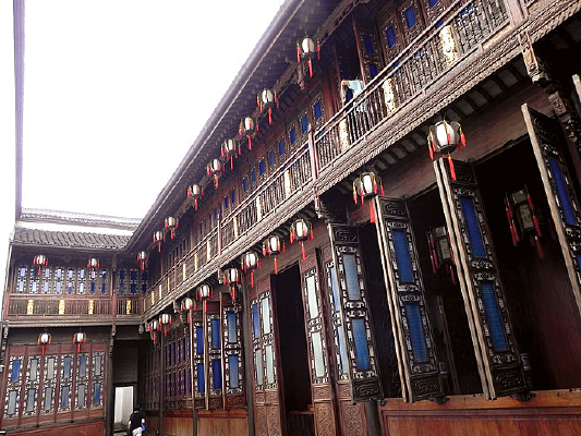 �й�լԺ԰�־���