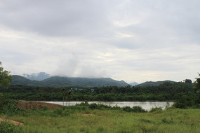 �������Ƶ�ɽ