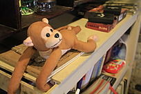 �������