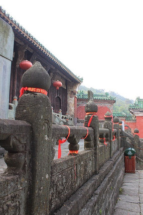 �����˵ĺ�