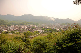 ���պ����԰���