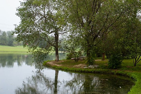 ����ƥ�˹�԰����