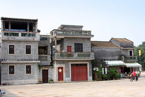 ��خɳ�����