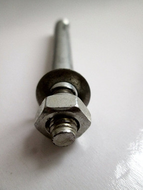 ������˿