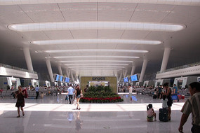 ���ݻ𳵶�վ