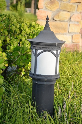 �ݵ��ϵı���