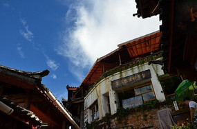 �����۾�̨