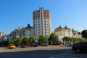 �߲�������С��