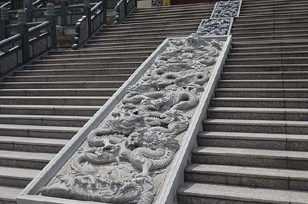 ����ʯ����