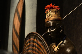 ��������