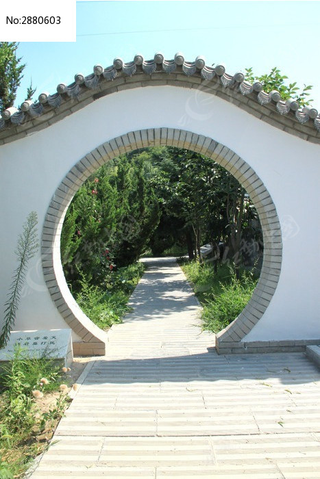 拱圆形的门洞图片