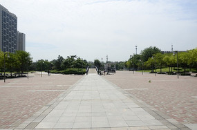 �����Ĺ㳡