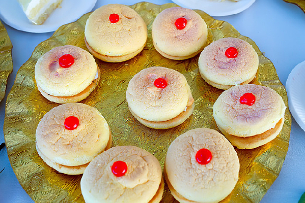 ��������