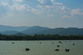 ����С��