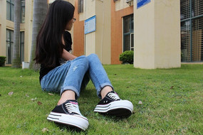 ��������