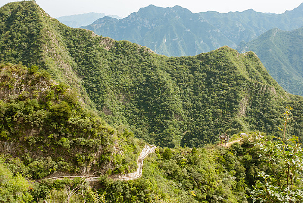 ������᫵�ɽ·