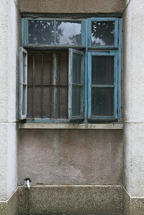 ���ִ�ѧ����