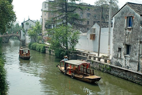 ���ݵ���