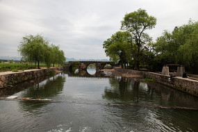 ����С��