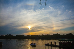 ����С��