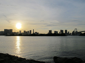 ��ɫ������