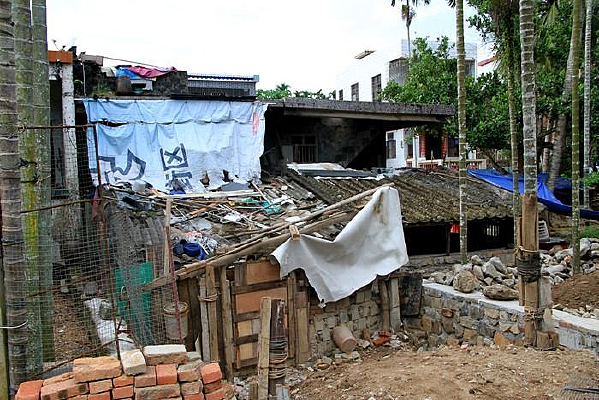 ���ý���