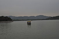 �ú�԰����