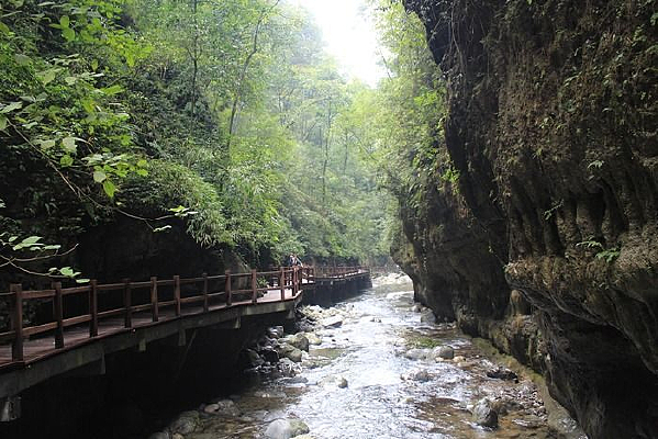 ��ɽ��Ϫ��