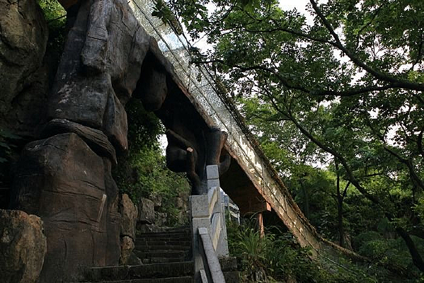 ���ֵ���ɽ