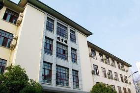 �Ͼ���ѧͼ���