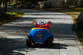 ��ͯ�綯��