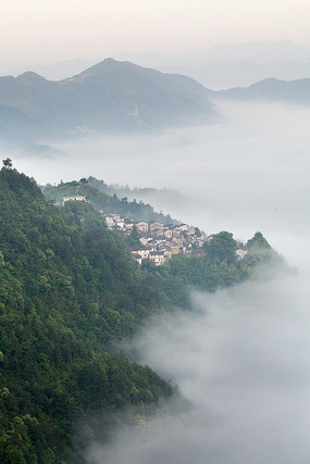 ����ɽ�ֺ�