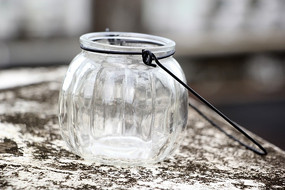 װ��͸������ƿ��