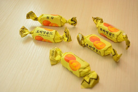 �����ǹ�ɫ