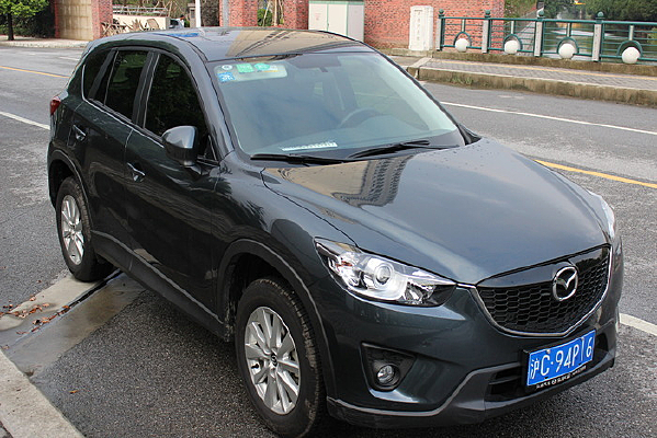 ��ɫ���Դ�