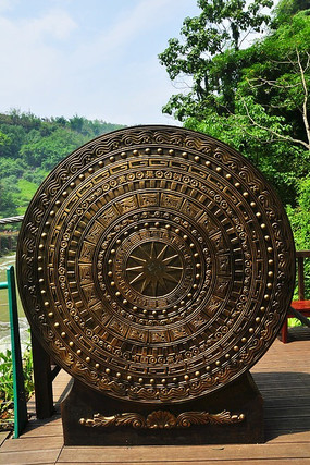 �ƽ�����